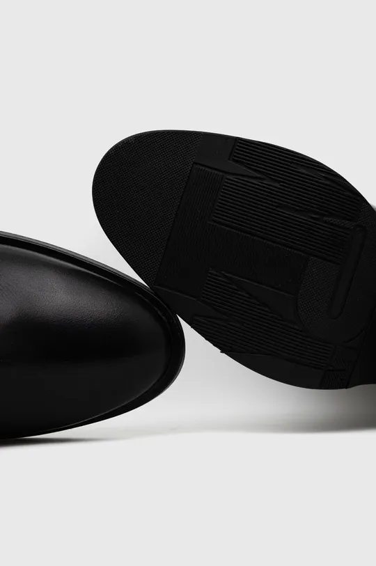 črna Usnjeni elegantni škornji Tommy Hilfiger