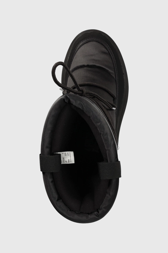 black Helly Hansen snow boots