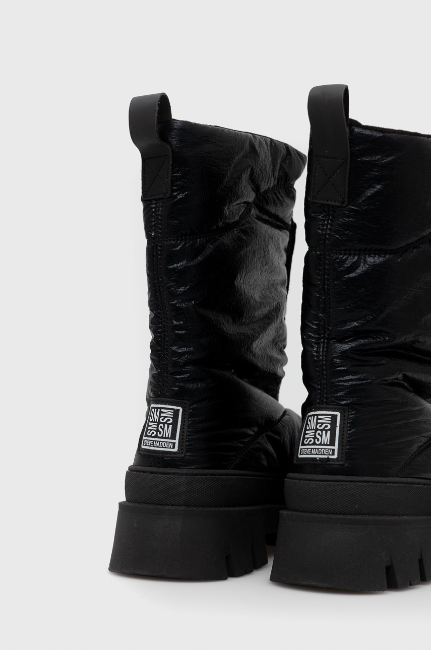 Sněhule Steve Madden  Svršek: Umělá hmota, Přírodní kůže Vnitřek: Textilní materiál, Přírodní kůže Podrážka: Umělá hmota