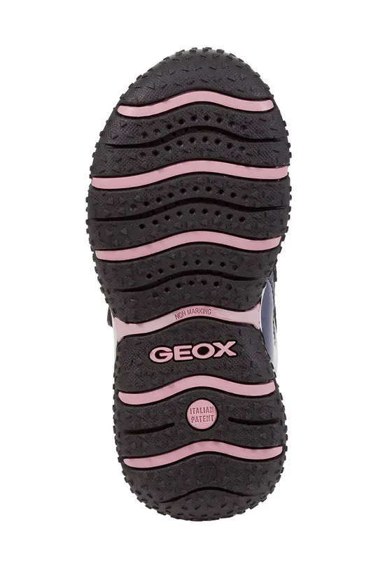 Дитячі туфлі Geox