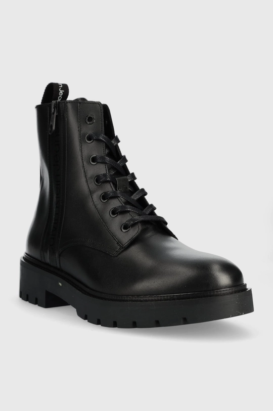 Kožené členkové topánky Calvin Klein Jeans Combat Mid Laceup Boot W Zip čierna