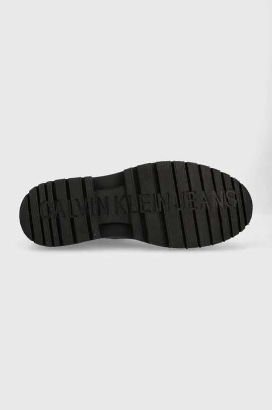 Semišové topánky chelsea Calvin Klein Jeans Lug Mid Chelsea Boot Pánsky