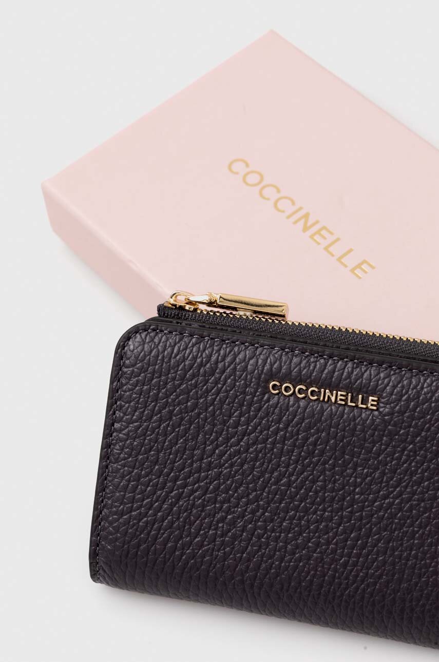 Кожаный кошелек Coccinelle женский цвет чёрный | ANSWEAR.ua