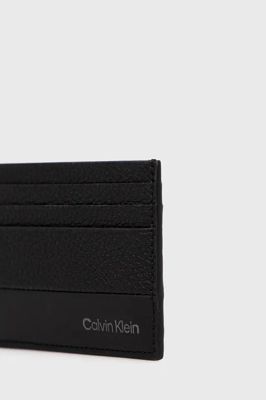 Kožené puzdro na karty Calvin Klein  Základná látka: 100% Hovädzia koža Podšívka: 100% Polyester