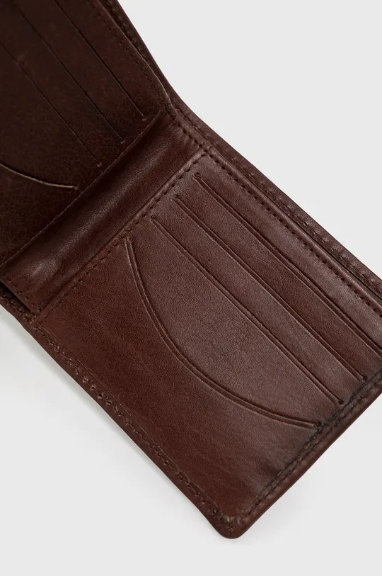 Шкіряний гаманець Pepe Jeans  Основний матеріал: 100% Коров'яча шкіра Підкладка: 100% Бавовна Оздоблення: 100% Етиленвінілацетат