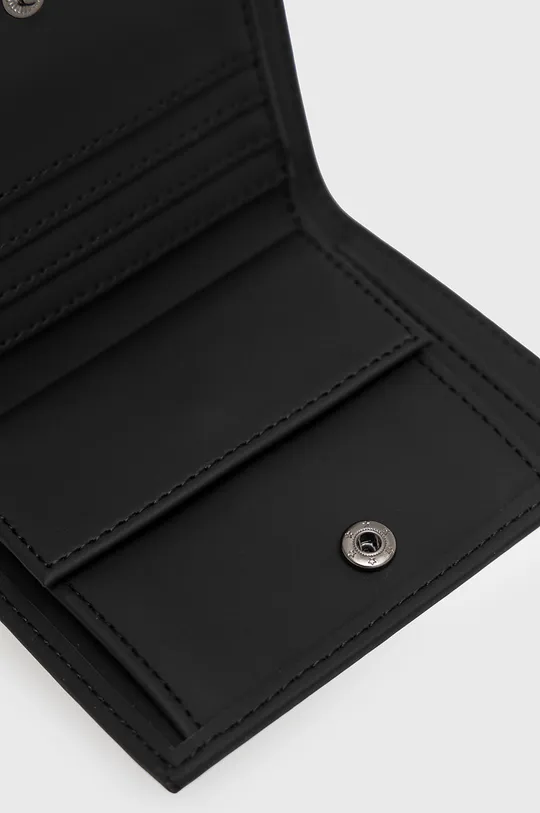 Портмоне Rains 16020 Folded Wallet  Основен материал: 100% Полиестер Покритие: 100% Полиуретан