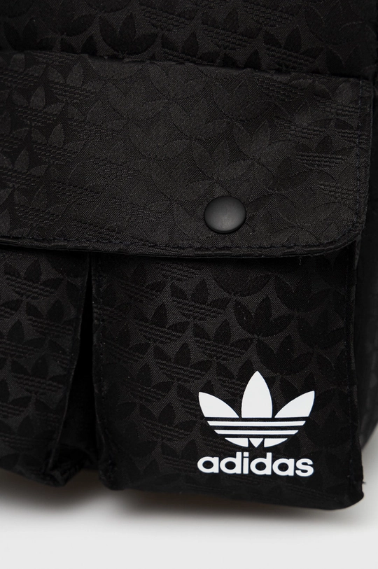 adidas Originals hátizsák  Jelentős anyag: 100% poliészter Talp: 100% poliészter Bélelv: 100% polietilén