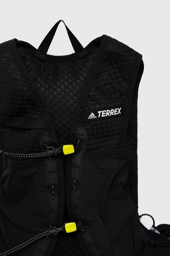 Ruksak adidas TERREX  Temeljni materijal: 100% Najlon Postava: 100% Reciklirani poliester Ispuna: 100% Poliuretan