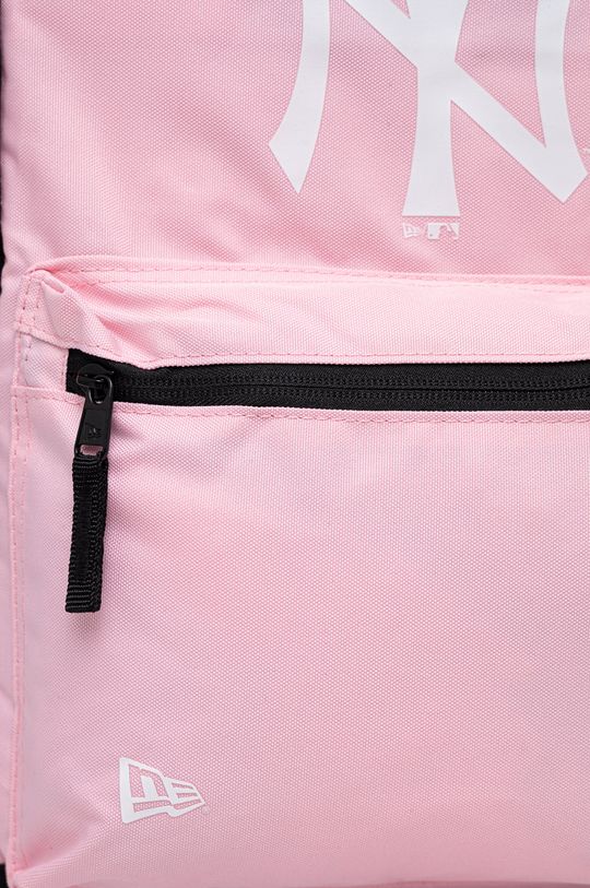 różowy New Era plecak