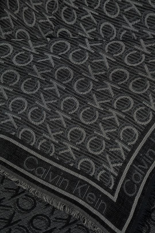 Šátek Calvin Klein černá