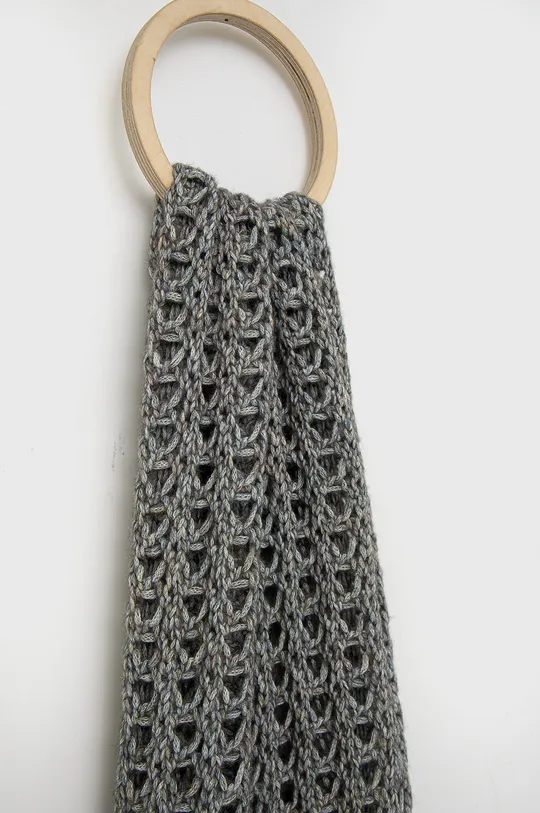 Sisley sciarpacon aggiunta di lana grigio