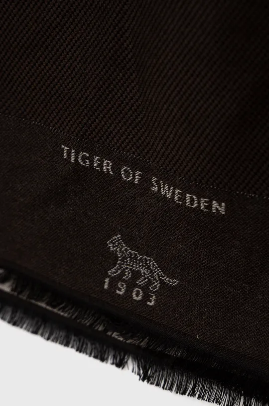 Шерстяной шарф Tiger Of Sweden коричневый