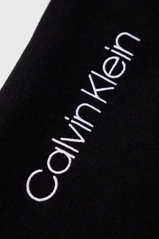 μαύρο Ένα σετ με μια πρόσμειξη μαλλιού Calvin Klein