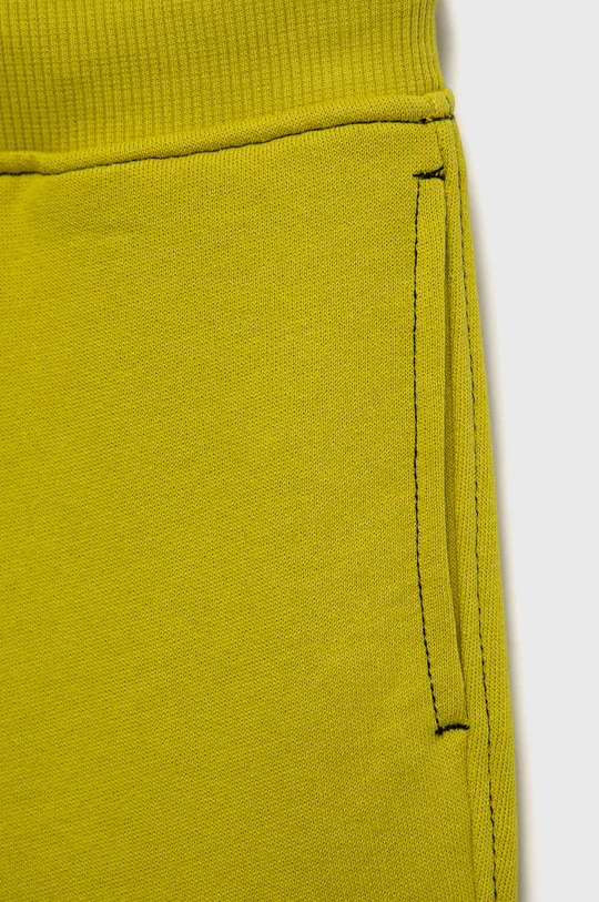 Παιδικό βαμβακερό παντελόνι Sisley  Κύριο υλικό: 100% Βαμβάκι Πλέξη Λαστιχο: 96% Βαμβάκι, 4% Σπαντέξ