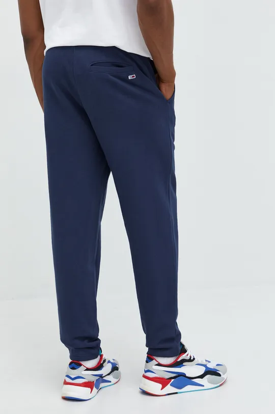 Παντελόνι φόρμας Tommy Jeans  Κύριο υλικό: 100% Βαμβάκι Πλέξη Λαστιχο: 95% Βαμβάκι, 5% Σπαντέξ