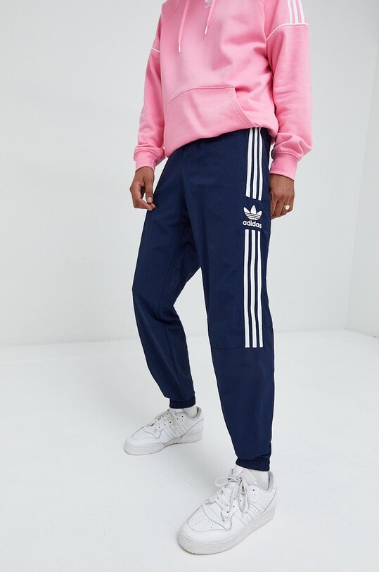 Спортивные штаны adidas Originals мужские цвет синий с аппликацией ...