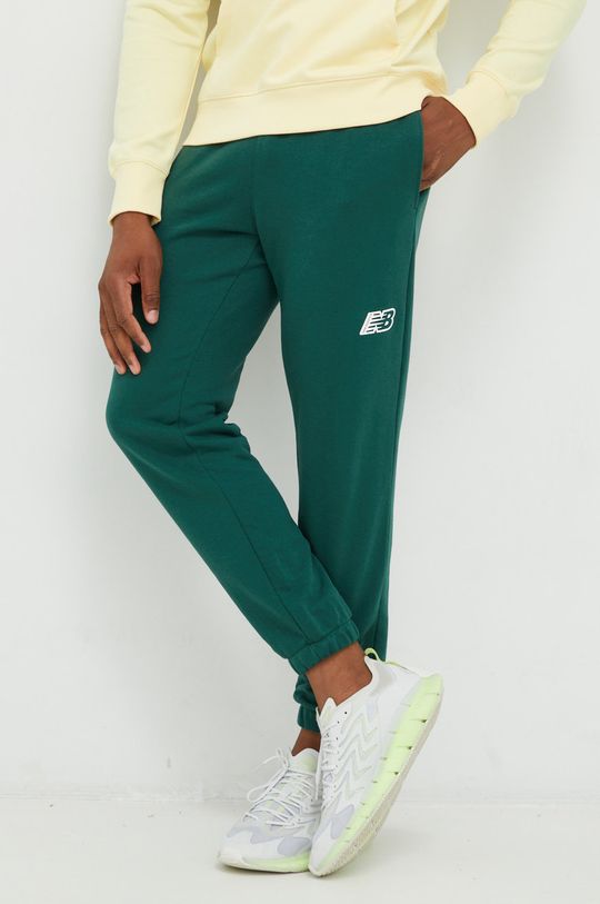 Bridegroom Conversely beans New Balance pantaloni de trening barbati, culoarea verde, cu imprimeu |  ANSWEAR.ro