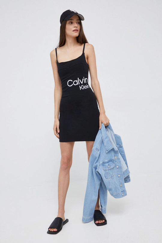 Calvin Klein Jeans sukienka J20J219077.9BYY czarny