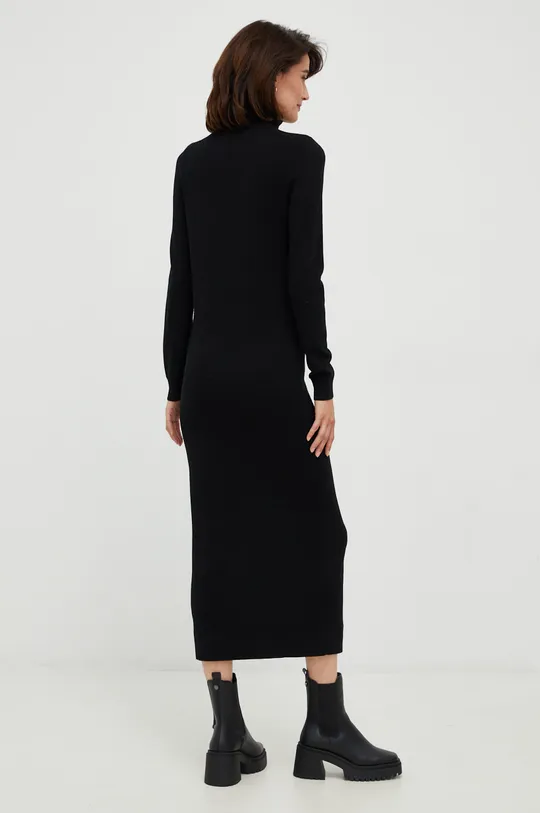 Vlnené šaty Calvin Klein  100% Vlna