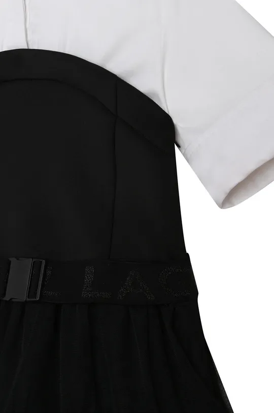 Dievčenské šaty Karl Lagerfeld  Podšívka: 100 % Viskóza 1. látka: 100 % Bavlna 2. látka: 90 % Polyester, 10 % Elastan 3. látka: 100 % Polyester