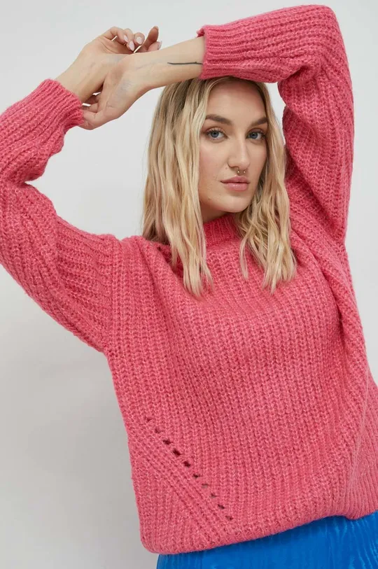 roza pulover Vila