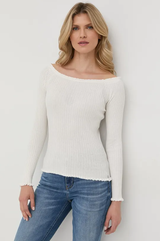 biały Guess sweter z domieszką jedwabiu