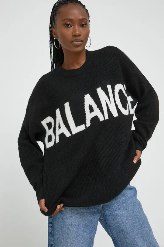 Noisy May sweter z domieszką wełny Balance czarny