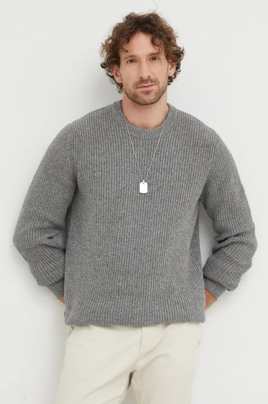 szary Bruuns Bazaar sweter z domieszką wełny Męski