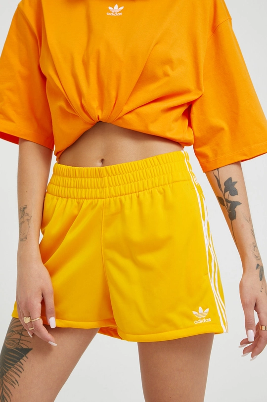 жовтий Шорти adidas Originals Жіночий