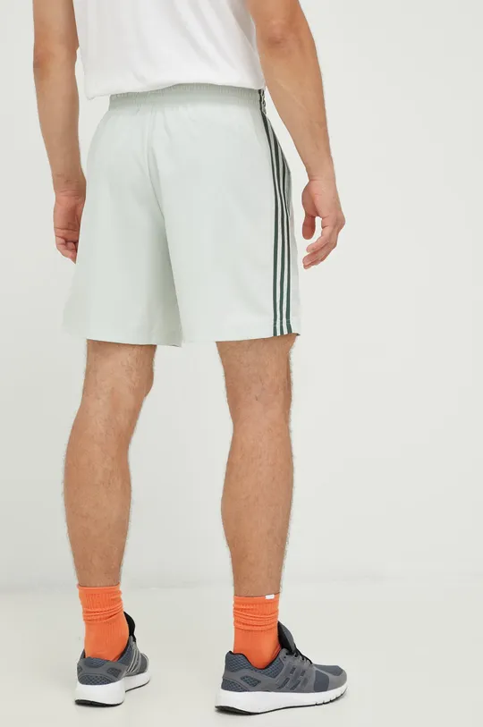 Tréningové šortky adidas Essentials Chelsea  Základná látka: 100% Polyester Podšívka: 100% Recyklovaný polyester  Podšívka vrecka: 100% Recyklovaný polyester