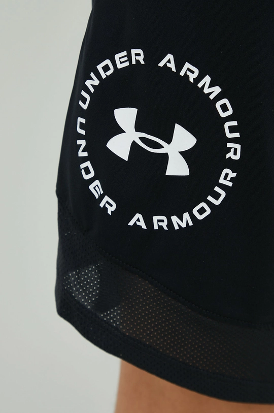 Σορτς προπόνησης Under Armour  90% Πολυεστέρας, 10% Σπαντέξ