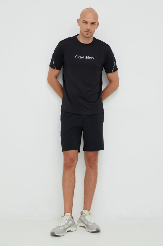 Kratke hlače za vadbo Calvin Klein Performance Ck Essentials črna