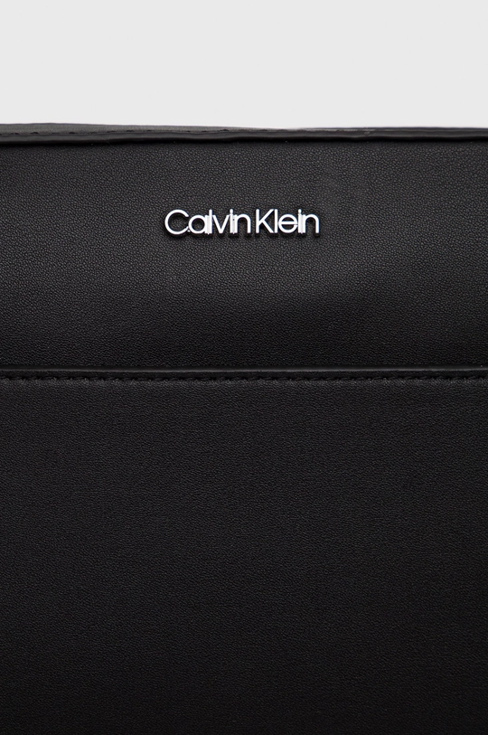 čierna Kabelka Calvin Klein