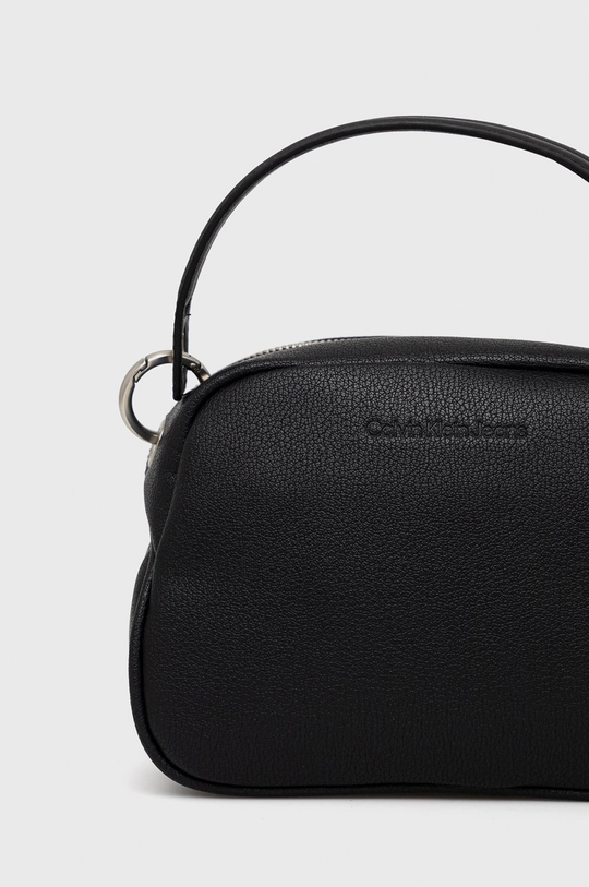 Calvin Klein Jeans kézitáska Texture Camera Bag20 <p> 51% poliészter, 49% poliuretán</p>