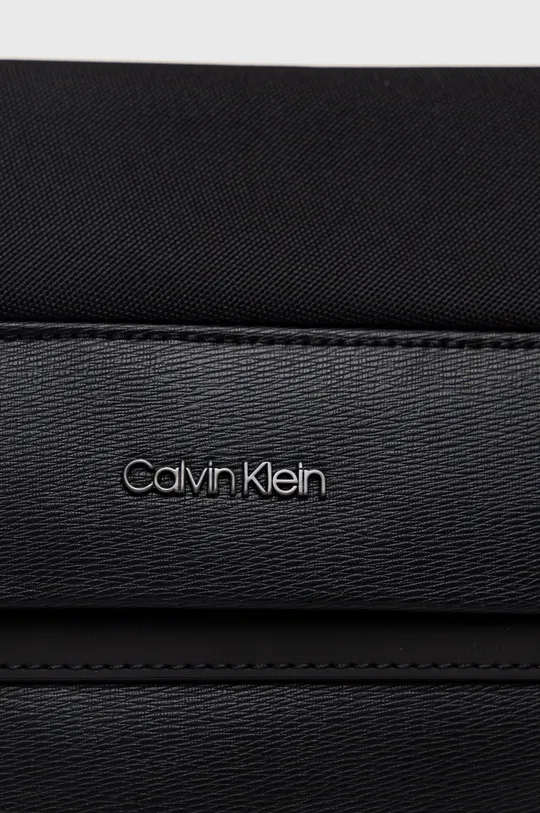 Сумка Calvin Klein  65% Полиэстер, 35% Полиуретан