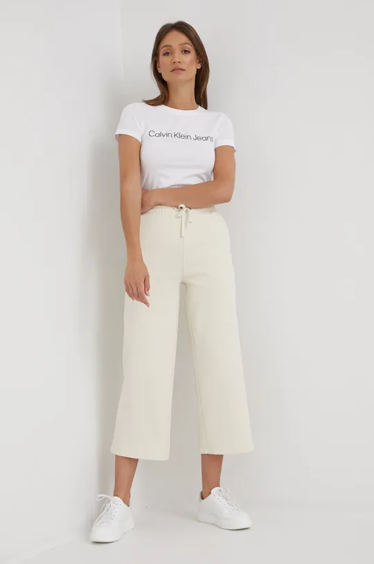 Bombažna kratka majica Calvin Klein Jeans (2-pack) <p> 100% Bombaž</p>