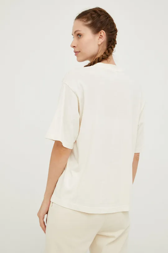 Reebok Classic cotton t-shirt  Basic material: 100% Cotton Rib-knit waistband: 95% Cotton, 5% Elastane