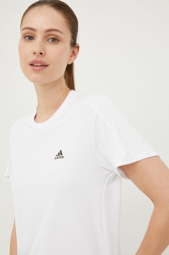 biały adidas Performance t-shirt do biegania Run It