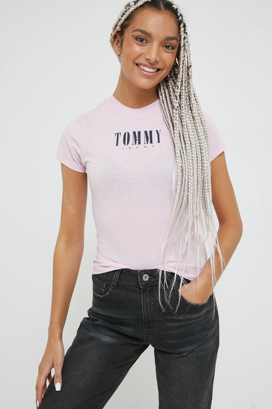 różowy Tommy Jeans t-shirt Damski