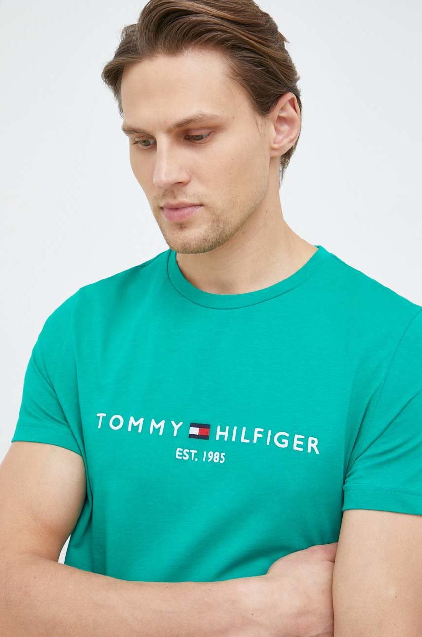 Tommy Hilfiger tshirt bawełniany kolor zielony z aplikacją