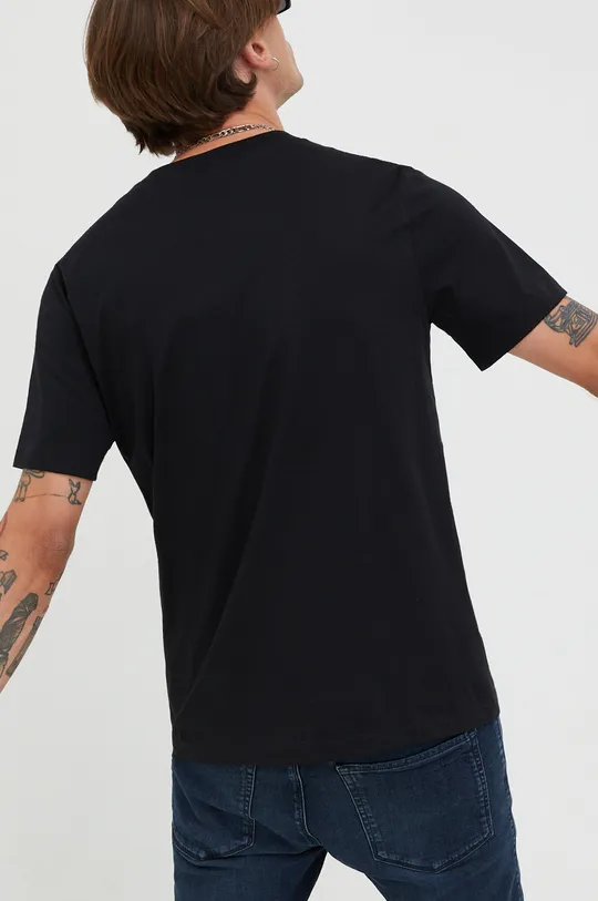 Βαμβακερό μπλουζάκι HUGO  Κύριο υλικό: 100% Βαμβάκι Πλέξη Λαστιχο: 95% Βαμβάκι, 5% Σπαντέξ