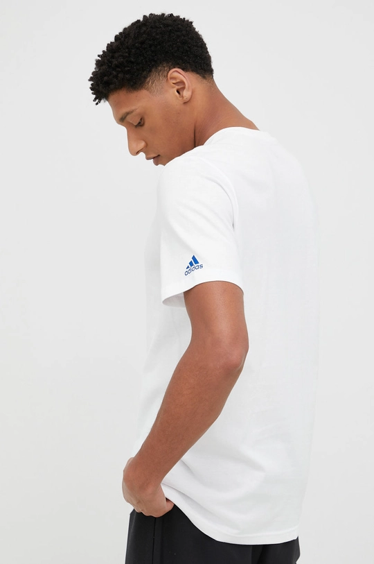 adidas t-shirt bawełniany Materiał zasadniczy: 100 % Bawełna, Ściągacz: 95 % Bawełna, 5 % Elastan