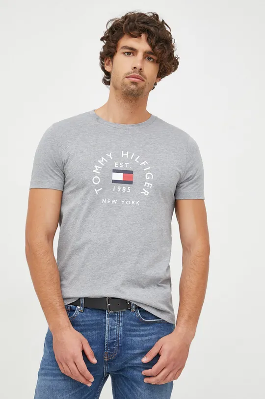 γκρί Βαμβακερό μπλουζάκι Tommy Hilfiger Ανδρικά