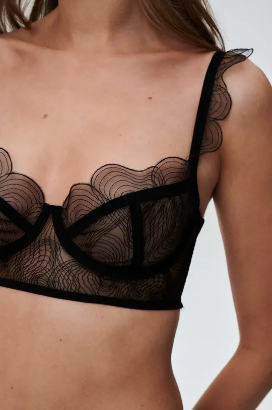 Podprsenka Undress Code 581 Bliss Bra Black Základná látka: 90 % Polyester, 10 % Elastan Iné látky: 80 % Polyamid, 20 % Elastan