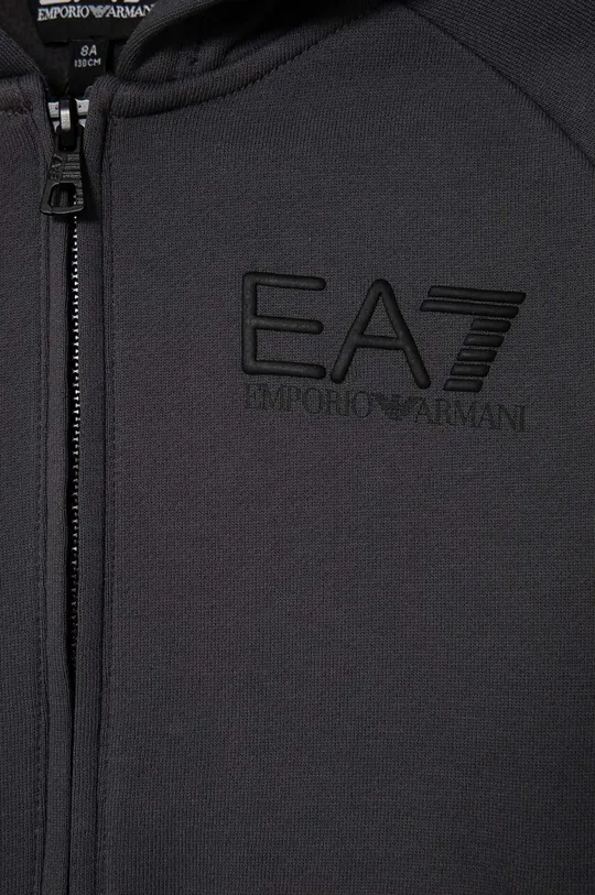 Детская кофта EA7 Emporio Armani  Основной материал: 88% Хлопок, 12% Полиэстер Подкладка капюшона: 100% Хлопок Резинка: 95% Хлопок, 5% Эластан
