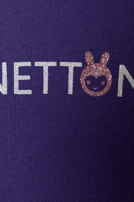 United Colors of Benetton gyerek melegítőfelső pamutból  Jelentős anyag: 100% pamut Szegély: 95% pamut, 5% elasztán