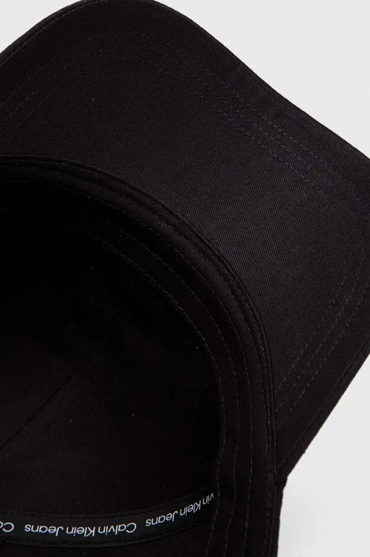 czarny Calvin Klein Jeans czapka z daszkiem bawełniana
