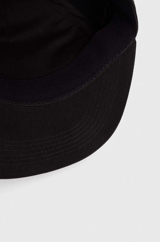 μαύρο Βαμβακερό καπέλο του μπέιζμπολ Guess