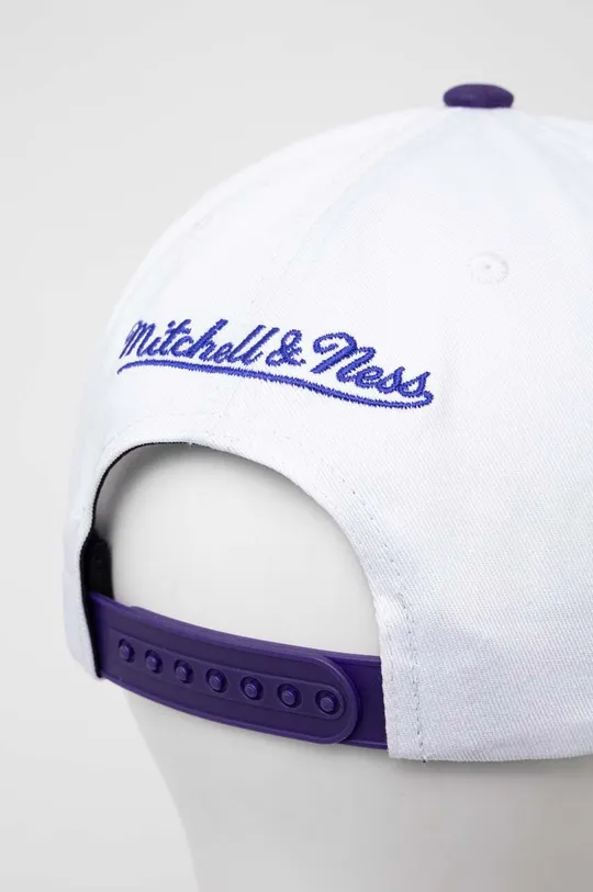 Mitchell&Ness berretto da baseball in cotone CHARLOTTE HORNETS bianco