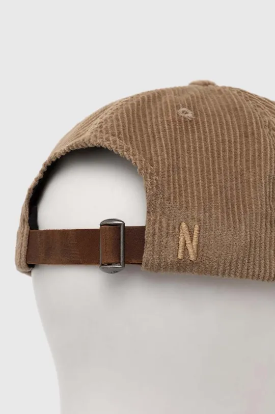 Norse Projects cappello con visiera in velluto a coste Wide Wale Corduroy Sports Wide Wale Corduroy Sports Cap 100% Cotone